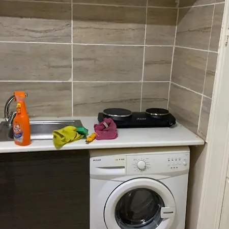아파트 Your Comfortable And Sweet Home In Istiklal Street *